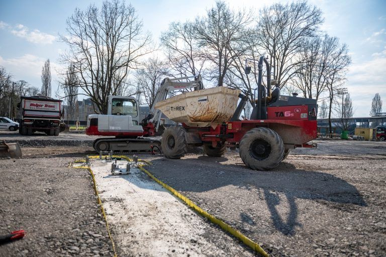 Die „Schlange“ füllt sich mit Leben: Bregenzer Strandbad vor der Fertigstellung