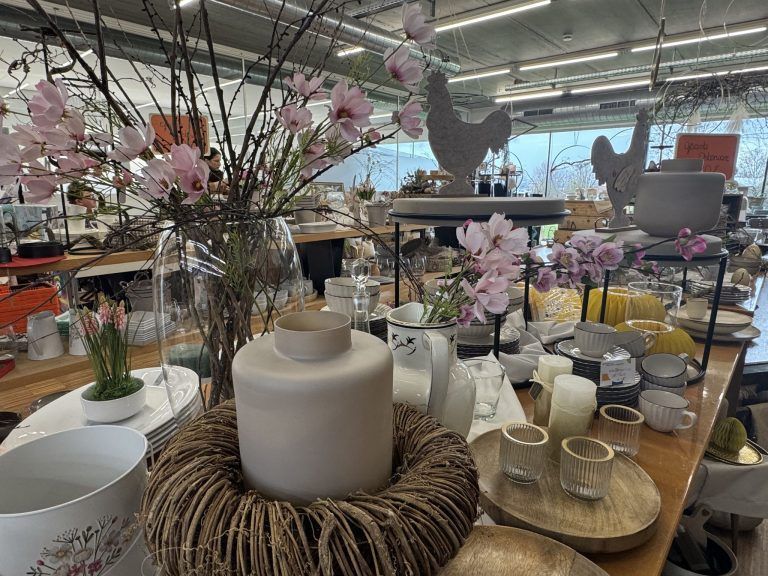 Nachhaltig, sozial und nah – Bettina Siller ist die neue Chefin im Brockenhaus Leiblachtal