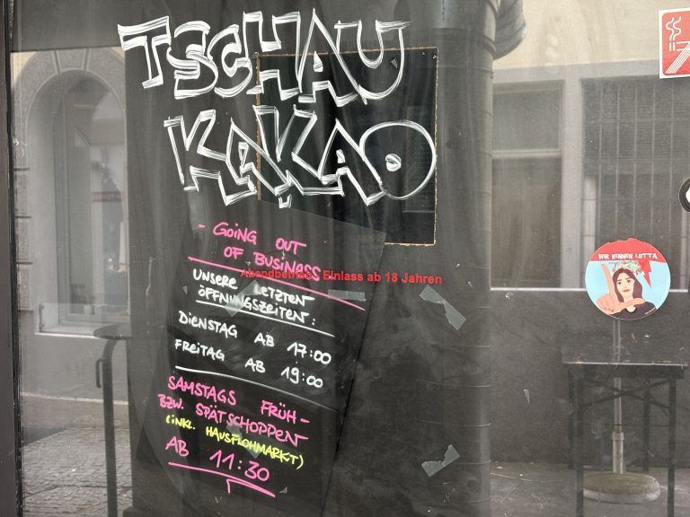 Platzhirsch der Nachtlokale in Dornbirn endet mit Flohmarkt und gerichtlicher Versteigerung