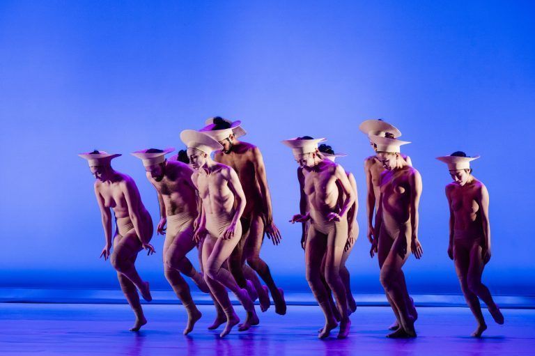 Marie Chouinard_Magnificat_(c)_Sylvie-Ann Paré.jpg