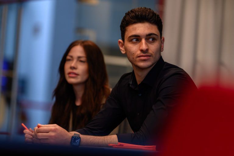 Lampenfieber, Laufsteg und Social Media: Das lernen die "Model Me"-Finalisten