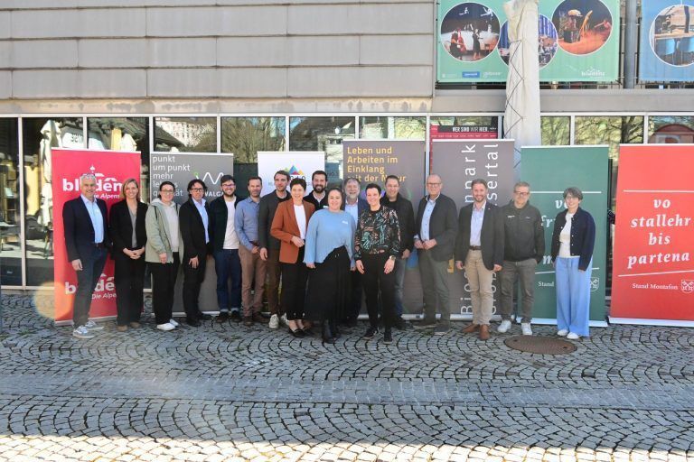 V_Süd Arbeitsgruppe.JPG