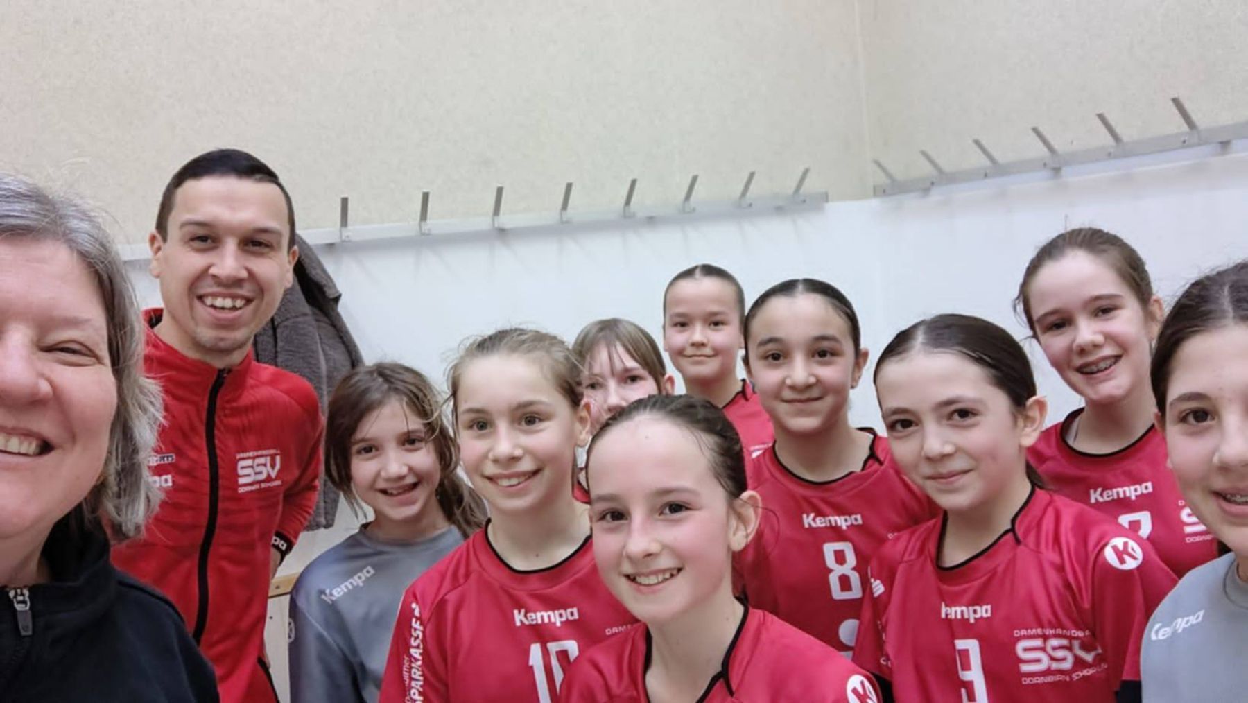 Bei den U12-3 Girls herrschte trotz Niederlage gute Stimmung in der Kabine.