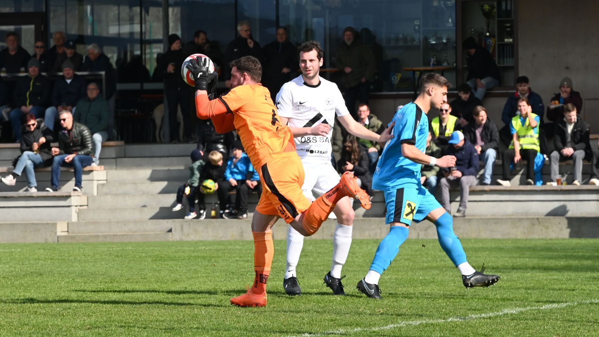 Schlins feierte schon den fünften Heimerfolg.