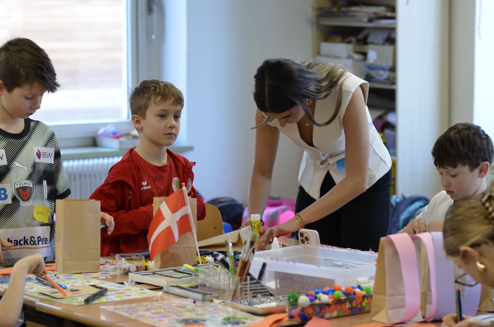 In der Ideenwerkstatt entstanden zahlreiche kreative Entwürfe und Bastelarbeiten.