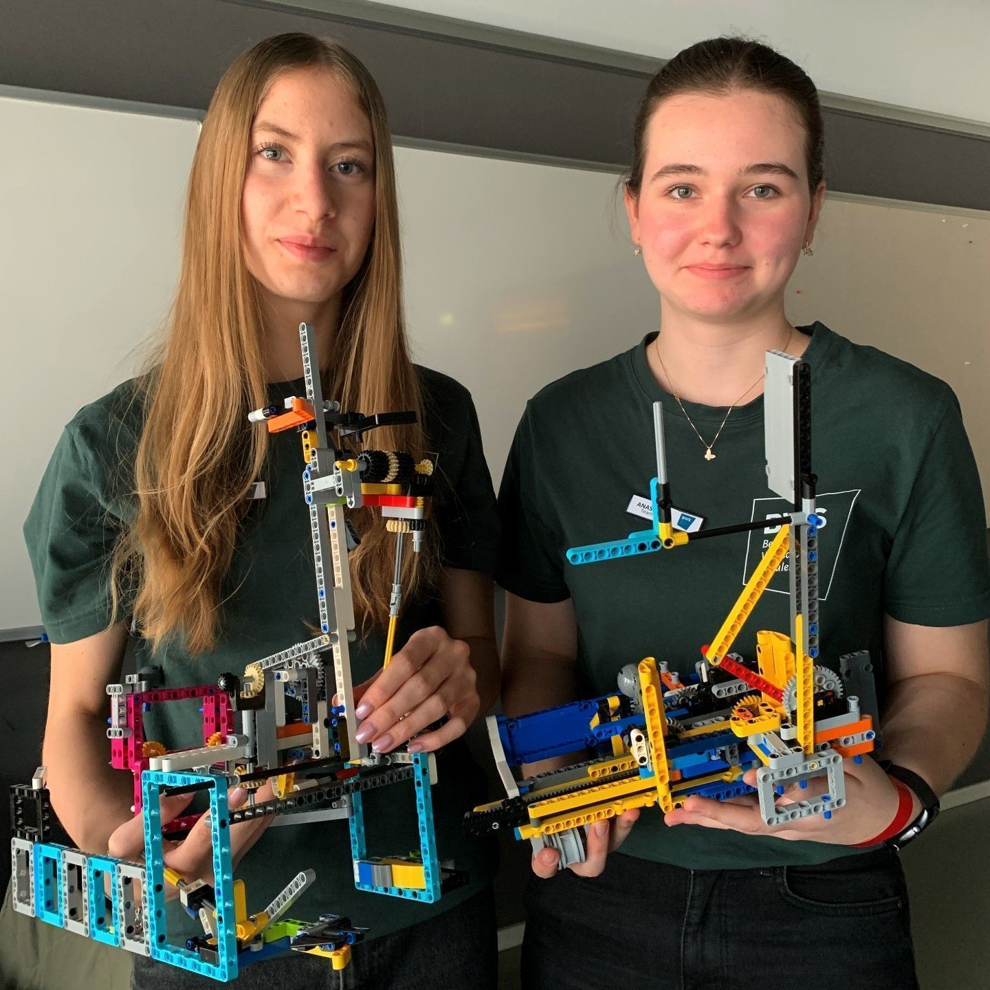 Die kleinen technischen Wunderwerke hatten zwar in der Zwischenrunde einige Macken, ließen ihre „Robotiker“ im Finale nicht im Stich.   