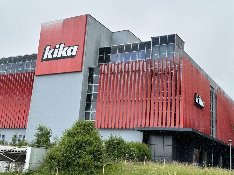 Fünf vor Ikea Dornbirn: Kaufsvertrag für ehemaliges Kika-Gebäude unterzeichnet
