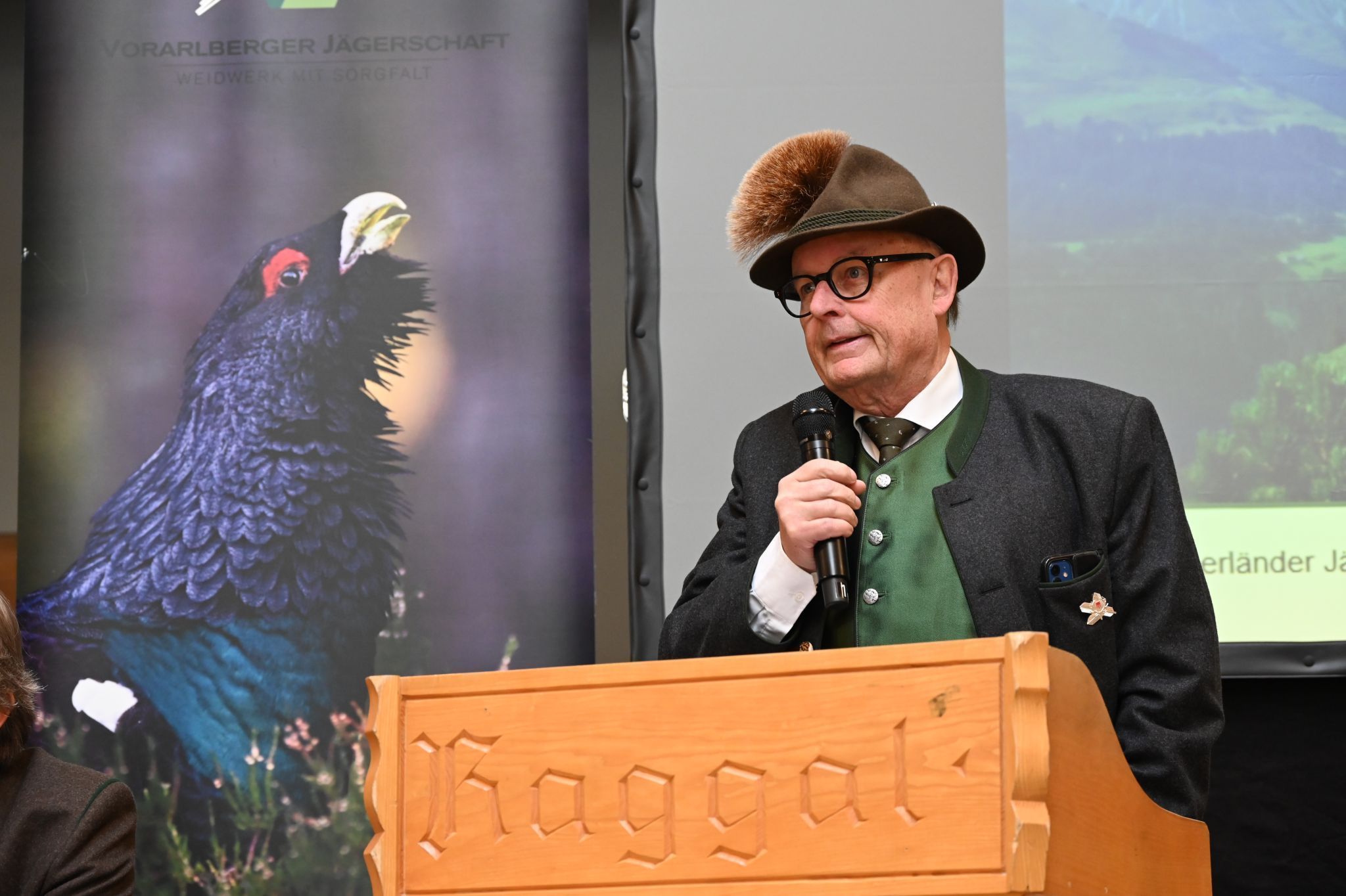 Landesjägermeister Christoph Breier bedankte sich für die Übererfüllung des Abschussplanes.