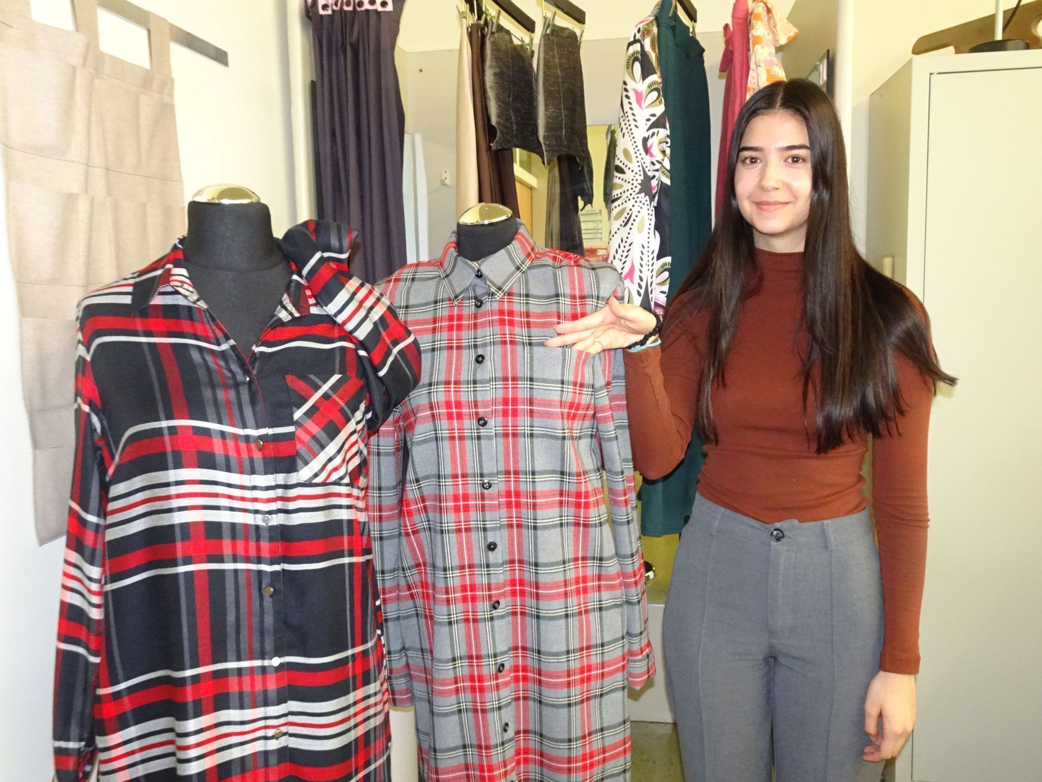 Gerade bei den Karostoffen kann man schlechte Verarbeitung rasch erkennen. 