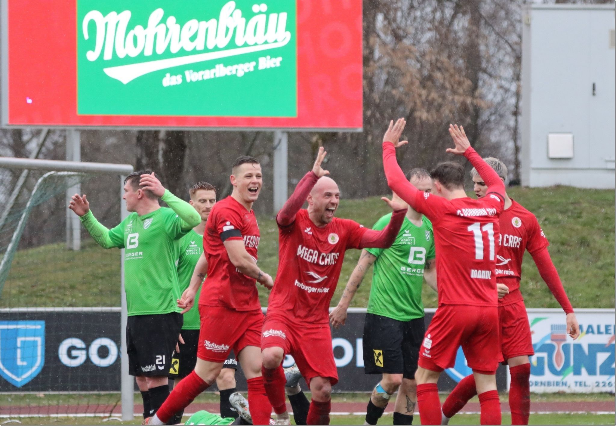 Tor von Felix Mandl wurde gefeiert. KNOBEL