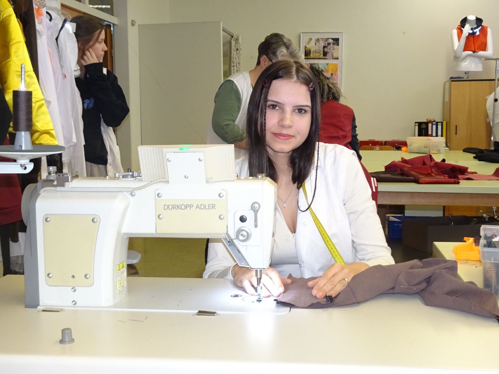 Ann Kathrin Pongruber hat sich bei ihrer Kollektion dem Thema Vergänglichkeit gewidmet. 