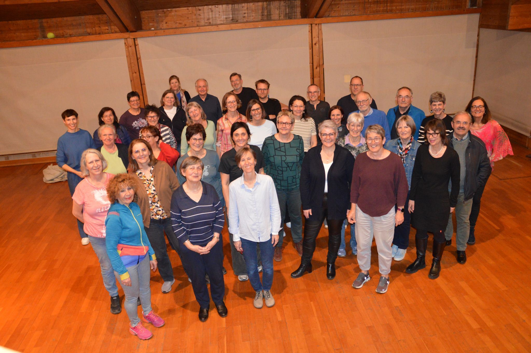 Der Chor St. Nikolaus lädt zum Frühjahrskonzert NordNordOst ein.