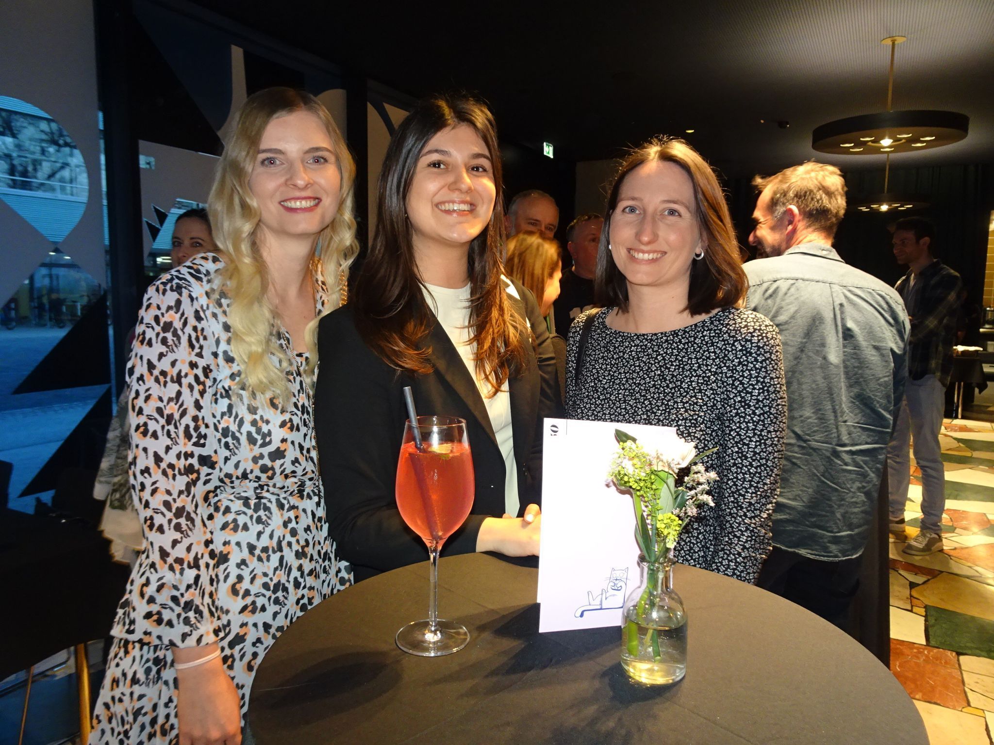 Michelle Skala, Arabel Österle und Julia Rusch von Tourismus Dornbirn freuen sich über die gelungene Ausgabe. 