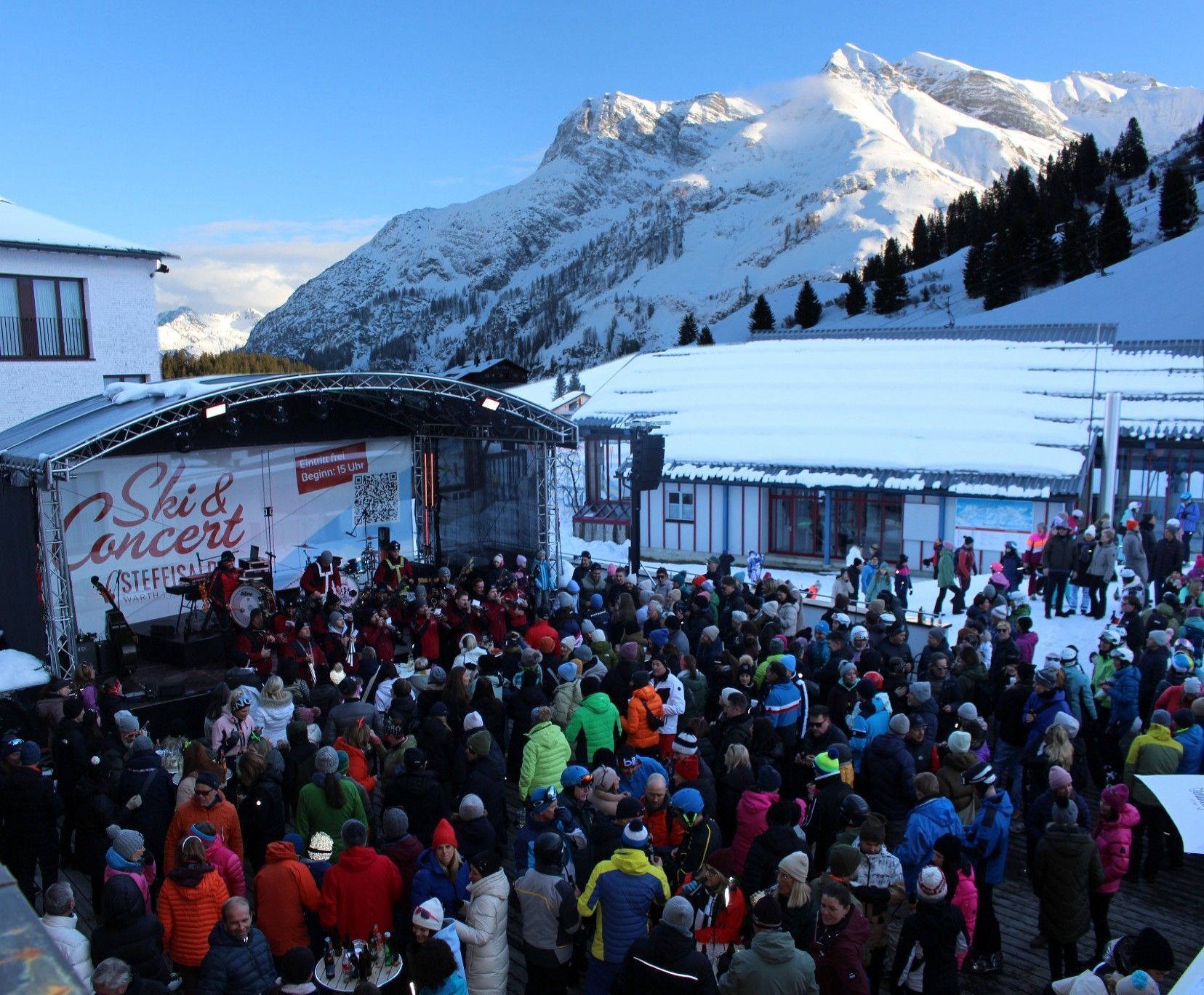 Nach der Absage von Ski&Concert vor zwei Wochen soll die Warth-Arena am Samstag, 15 Uhr, beim Auftritt von Alexander Eder wieder beben. PETER STRAUSS