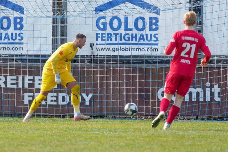 Einmal musste Morscher hinter sich greifen. 