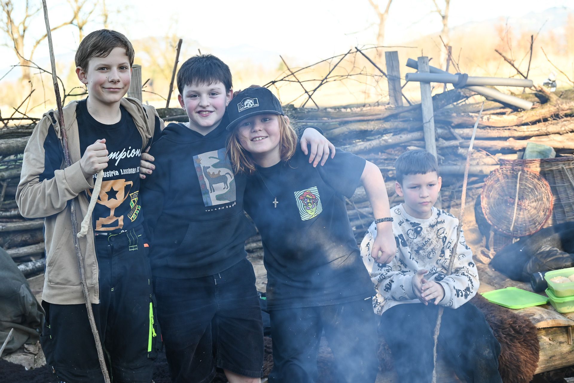 Das Stockbrot am Ende des Nachmittags ist ein Highlight für die Kinder.