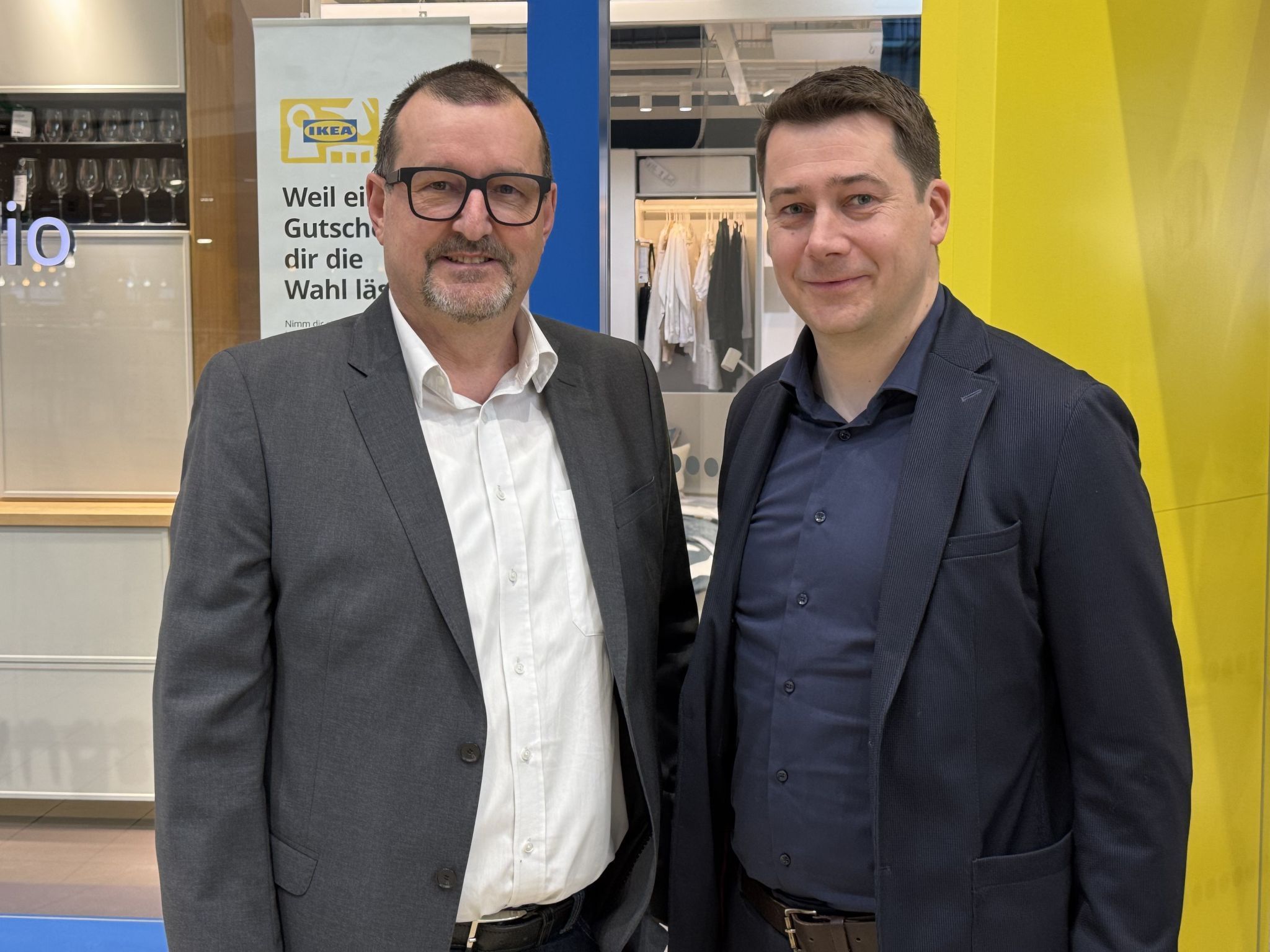 Burkhard Dünser mit Bürgermeister Patrick Wiedl (Lustenau).