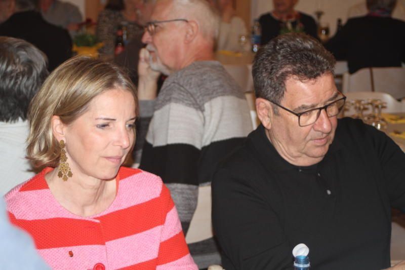 Gerda Schnetzer-Sutterlüty mit Helmut Jenny. 