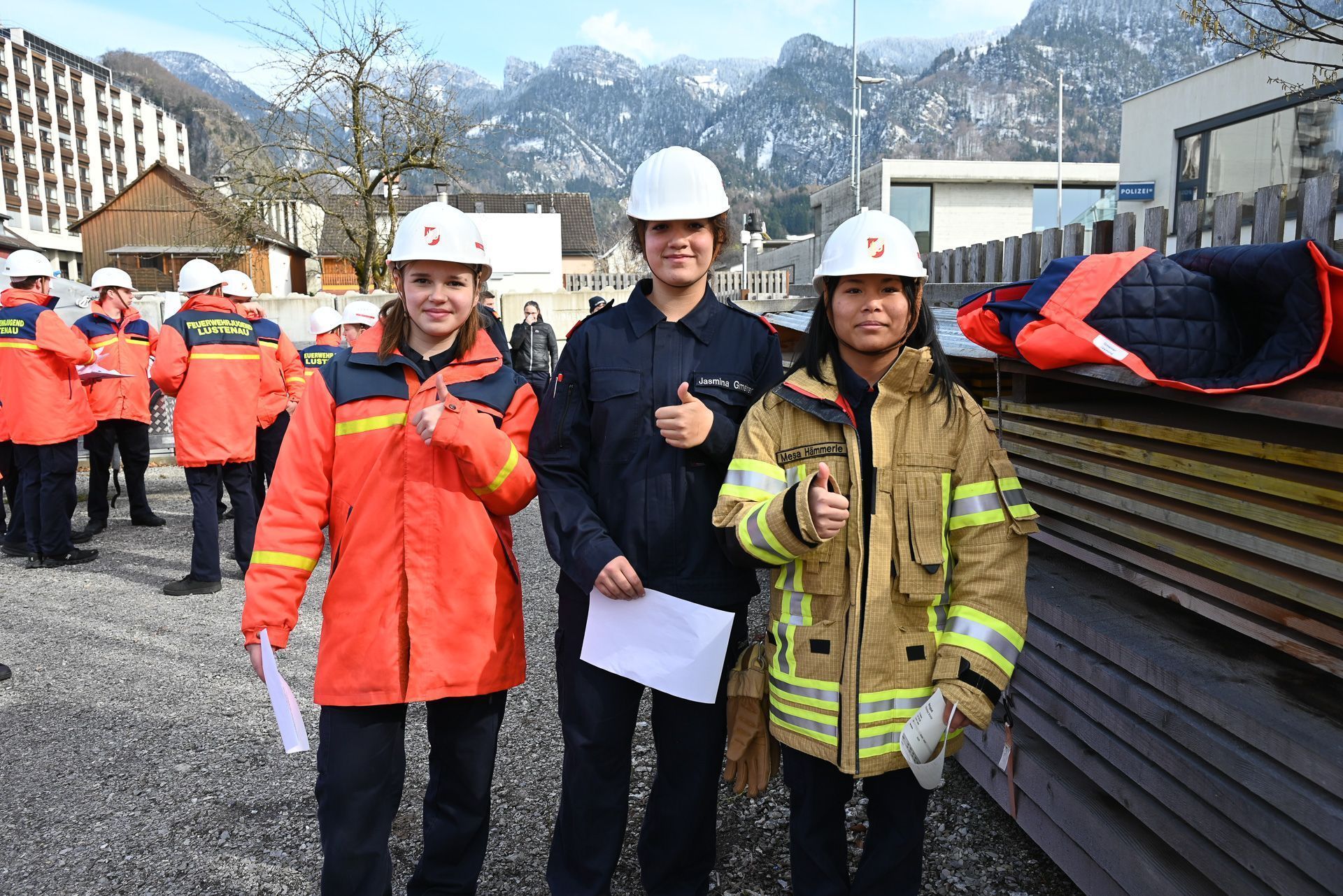 Leya Grabher, Jasmina Gmeiner und Mesa Hämmerle legten den Wissenstest in Bronze ab.