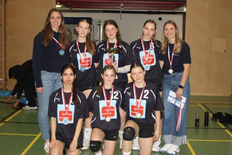 SMS Nüziders oben auf.