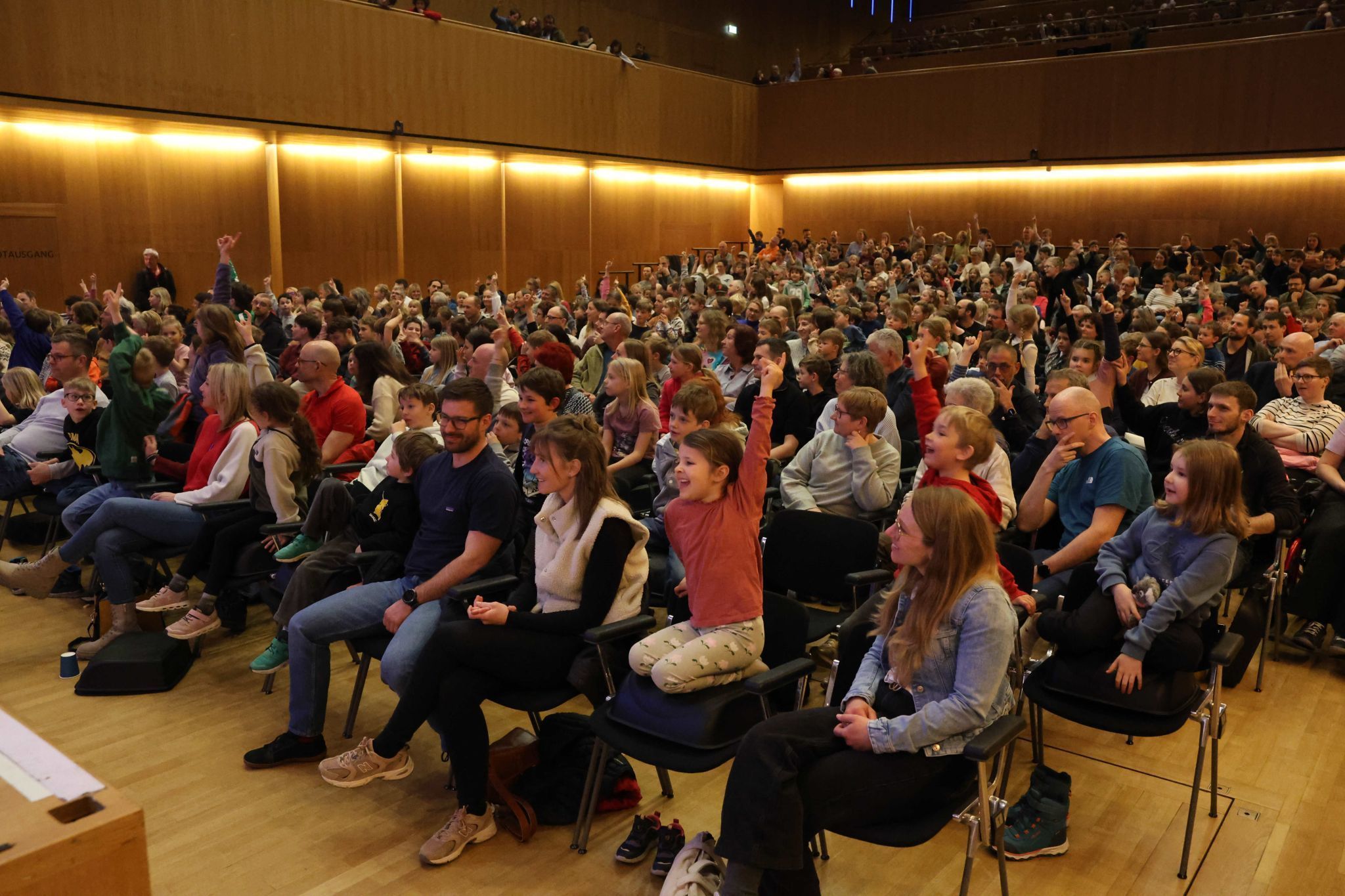 An Freiwilligen mangelte es nicht.