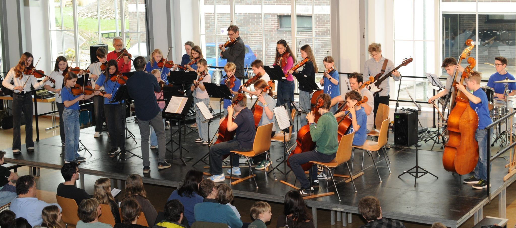Seltenheitswert war das Streicher-Konzert mit vielen Protagonisten.