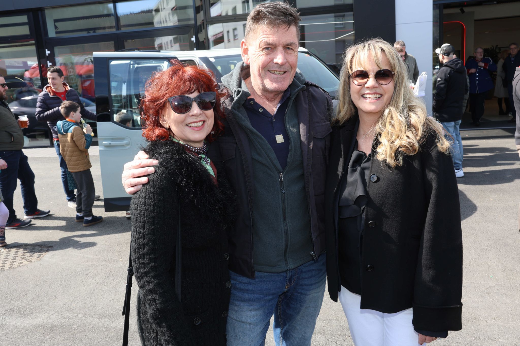 Skoda-Fans Margit Branner, Jörg Adlassnigg und Gerti Bucher.
