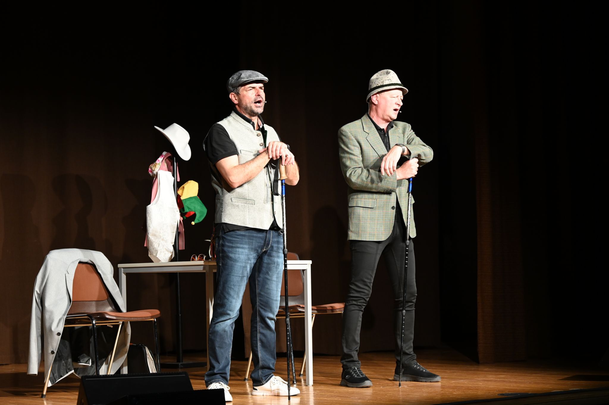 Die beiden Kabarettisten sorgten für viele Lacher, schnitten aber auch kritische Themen an.