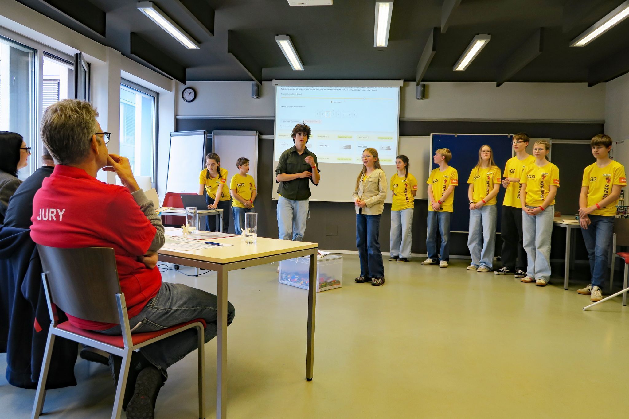 Die Dornbirner Schüler präsentierten ihr Forschungsprojekt „Signum Romanum“ vor der Jury in Innsbruck.