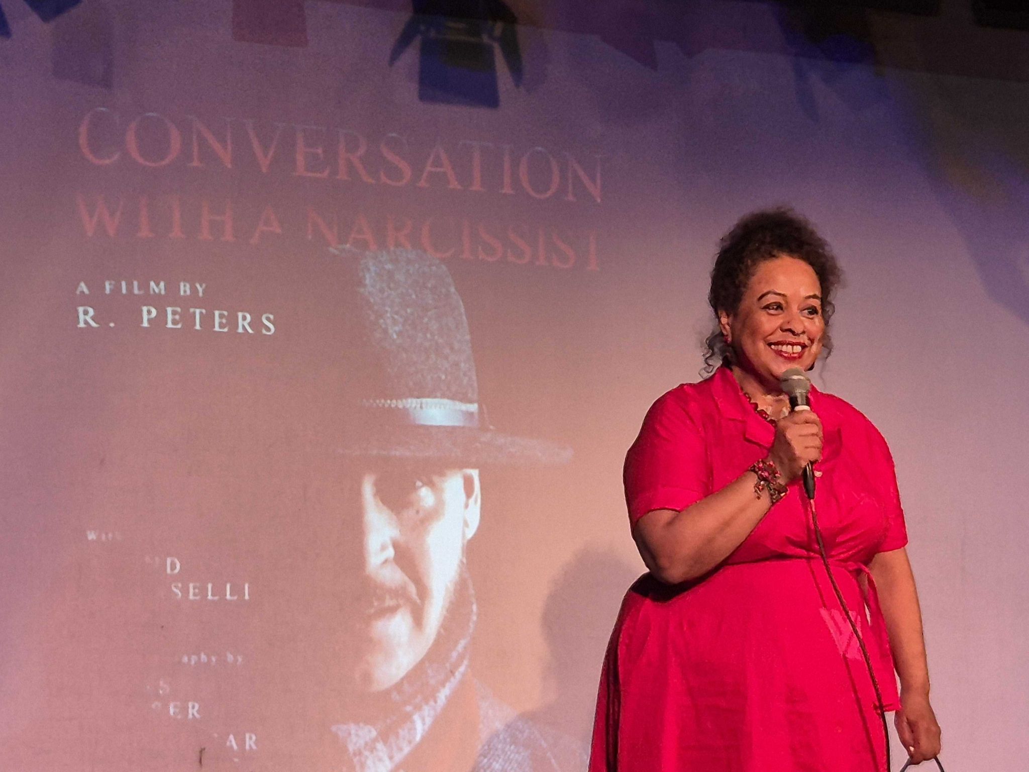 Drehbuch und Regie Tânia Maria Rodrigues-Peters