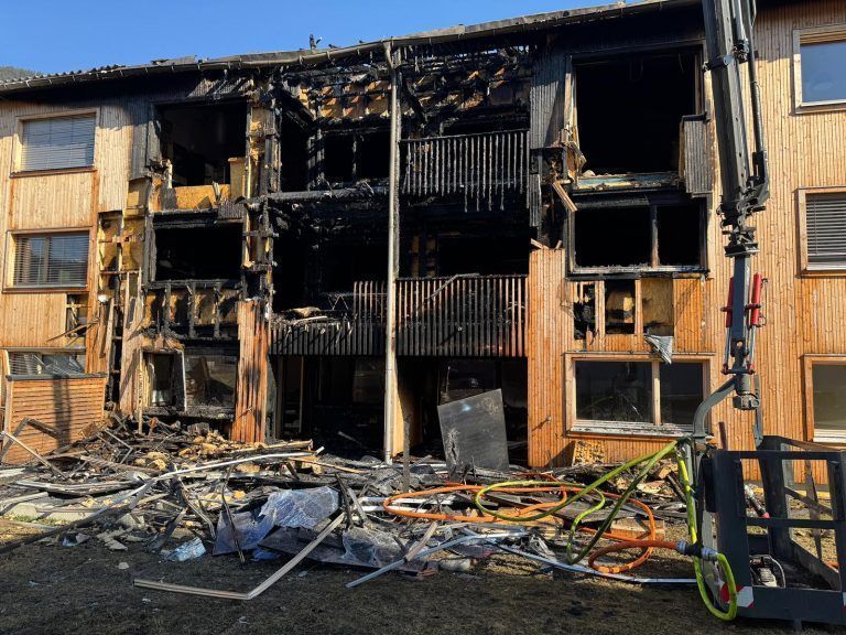 Ausweichquartiere nach Brand in Au: "Wären über jede Hilfe froh"