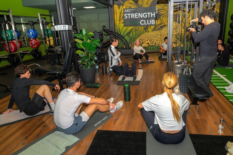 "Model Me"-Finalisten schwitzen für ihren großen Auftritt