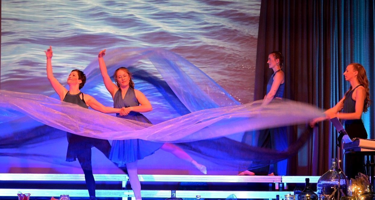 Natali Junasova, Sanne Barelds, Jasmin Schwark und Karin Meusburger