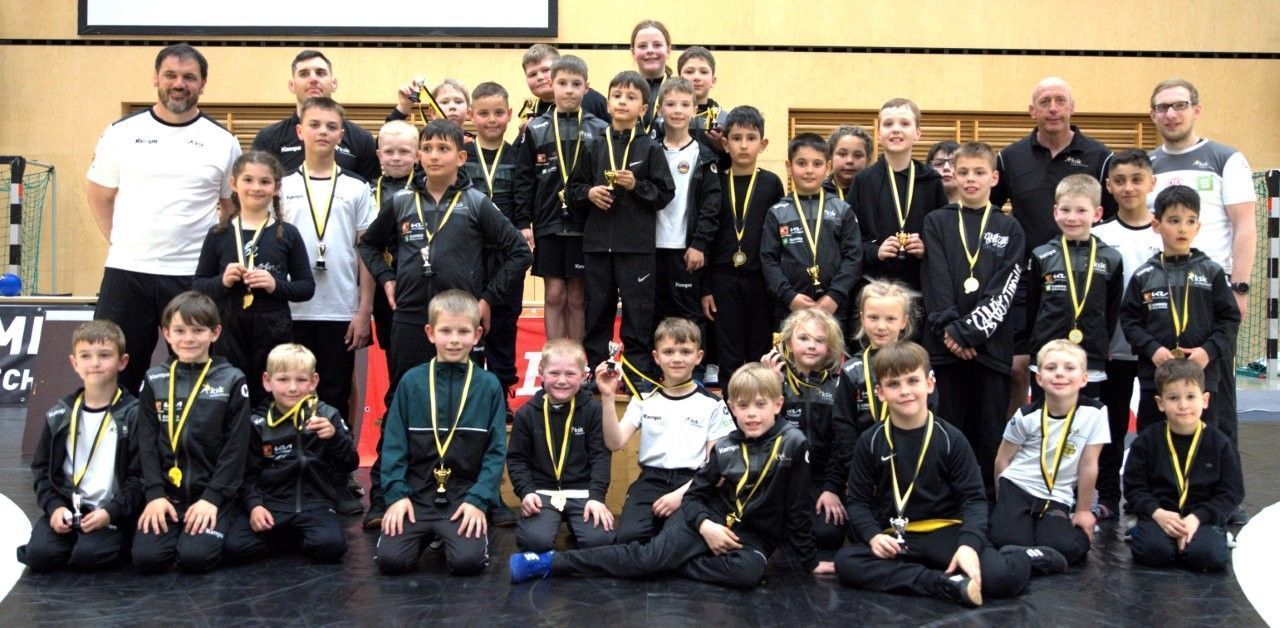 Die siegreichen Ringer vom KSK Klaus. 