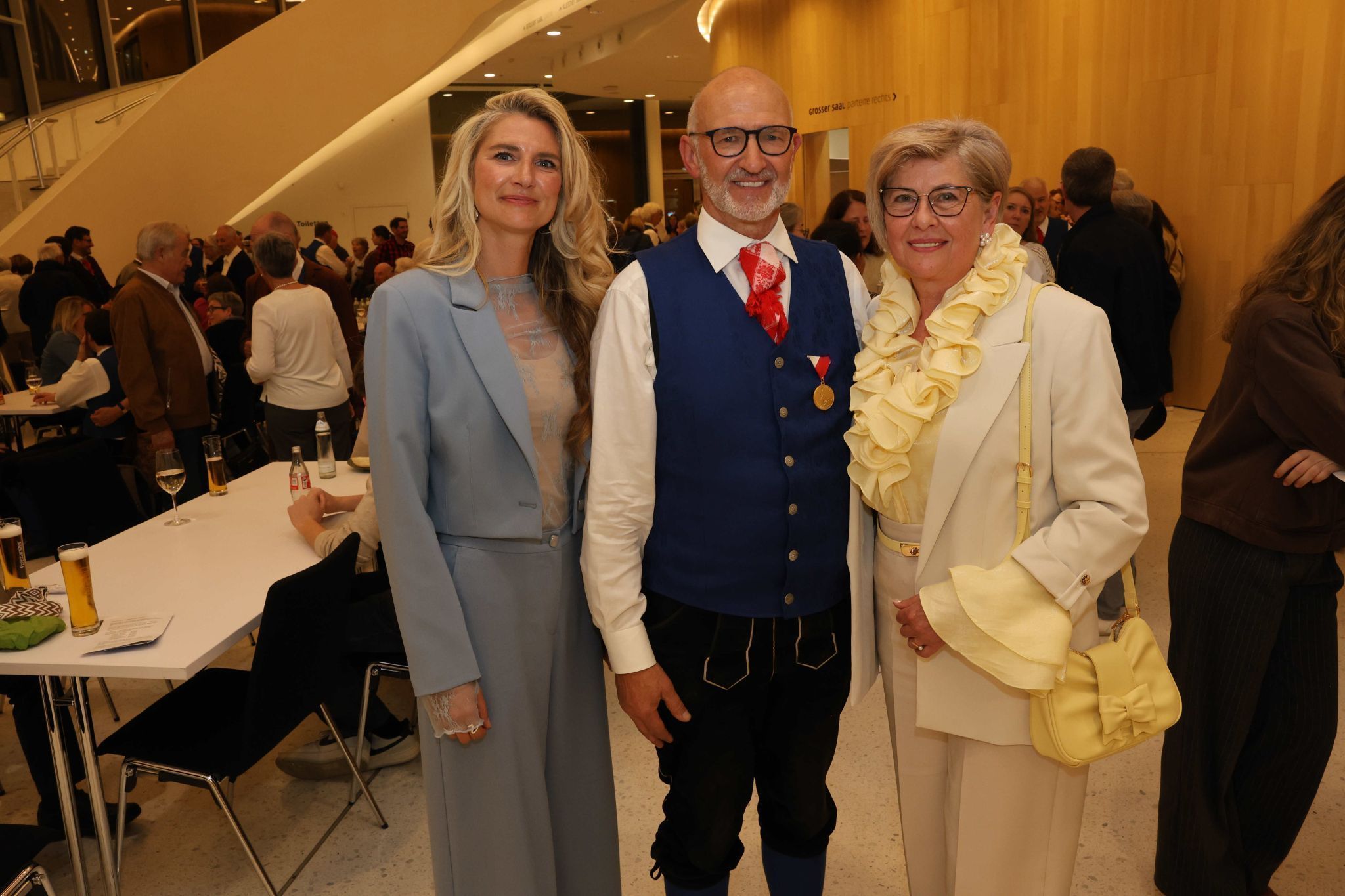 Nadine Oberleiter mit ihren Eltern Karl und Conny.