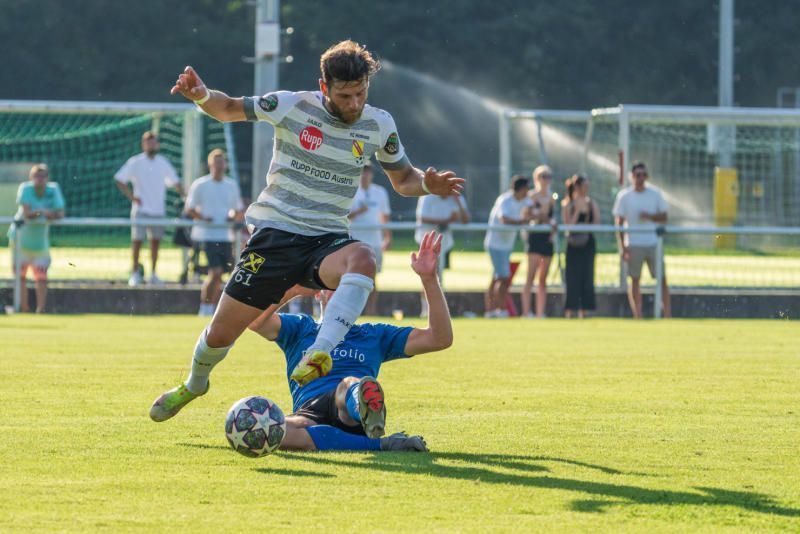 Selim Kum rettet mit seinem 21. Tor Hörbranz gegen Frastanz ein Punkt. VN