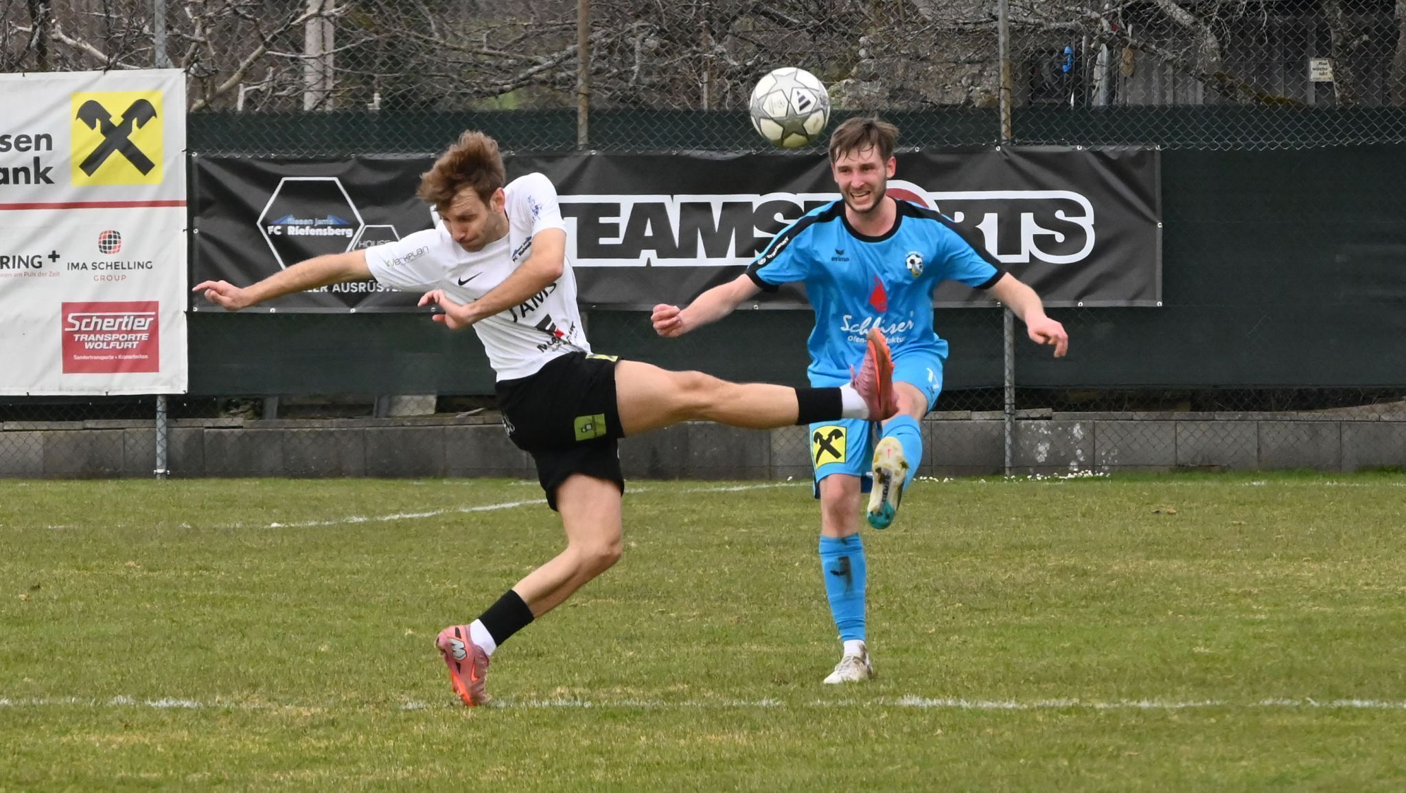 Klassepartie vom Ersten und Dritten in der Vorarlbergliga. 