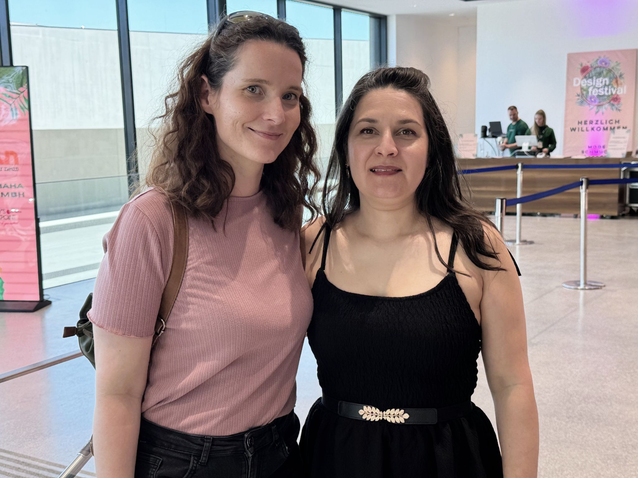 Angelina und Dilek waren begeistert.