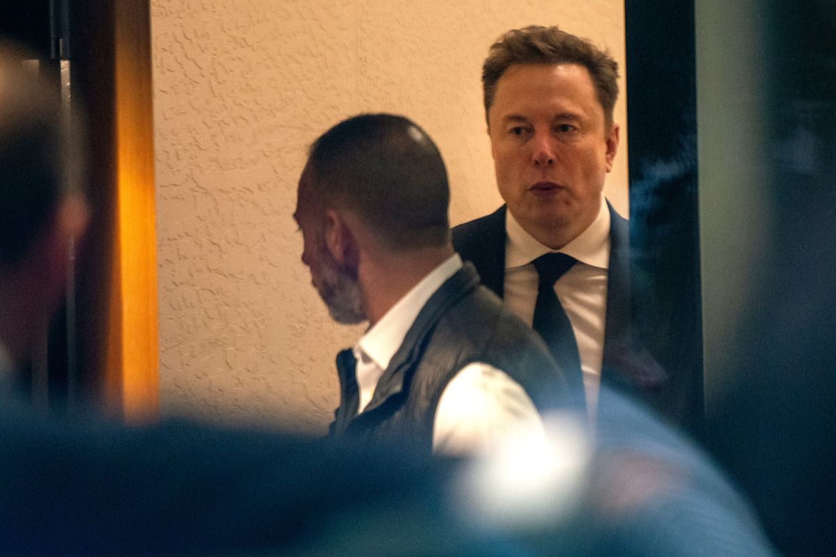 Musk wirft Altman in OpenAI-Prozess "Plünderung" vor