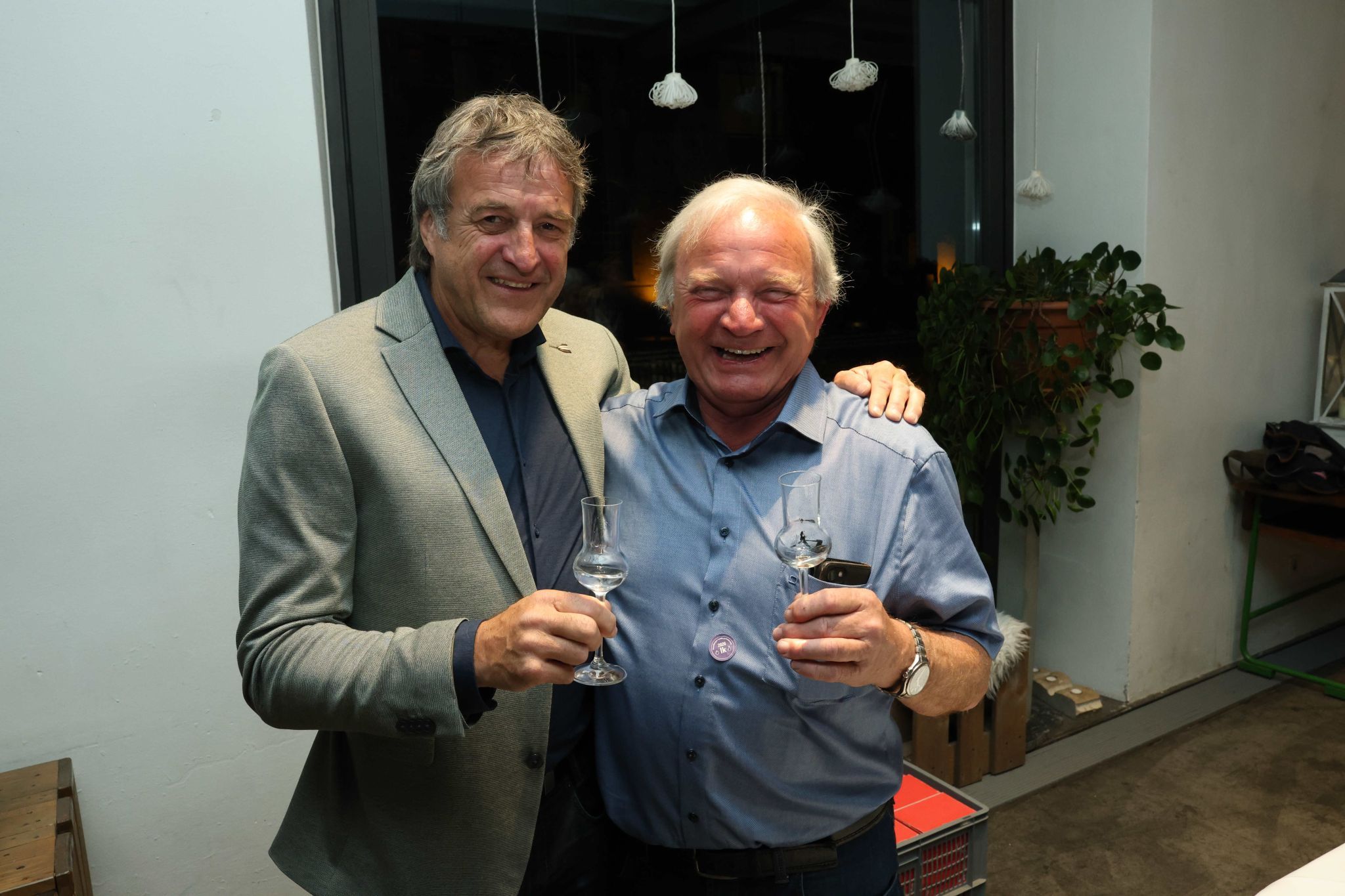 Die Bauamtsleiter Rudl Fend (Altach) und sein pensionierter Kollege Robert Hartmann (Frastanz).