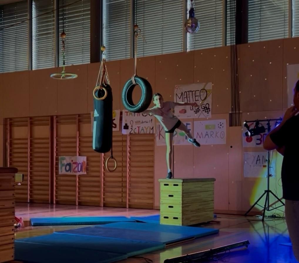 Melina Helbock von der siegreichen MS Hittisau in Action.