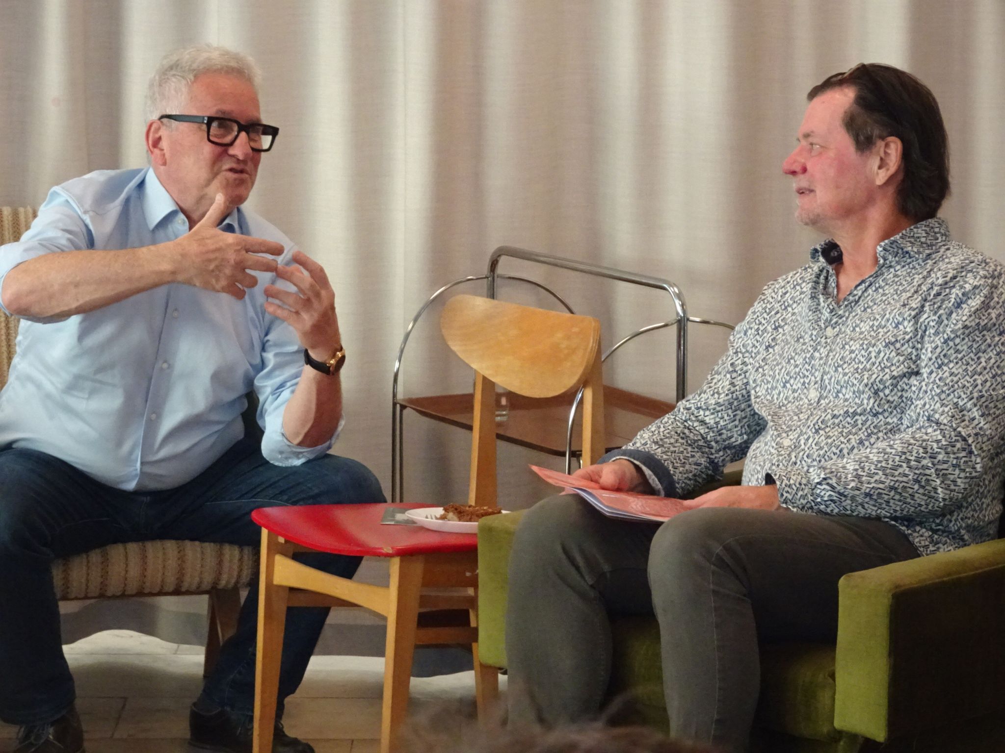 Auch Film-Akteur Wolfgang Ponier (re.) war schon beim Erzähl-Café dabei. 