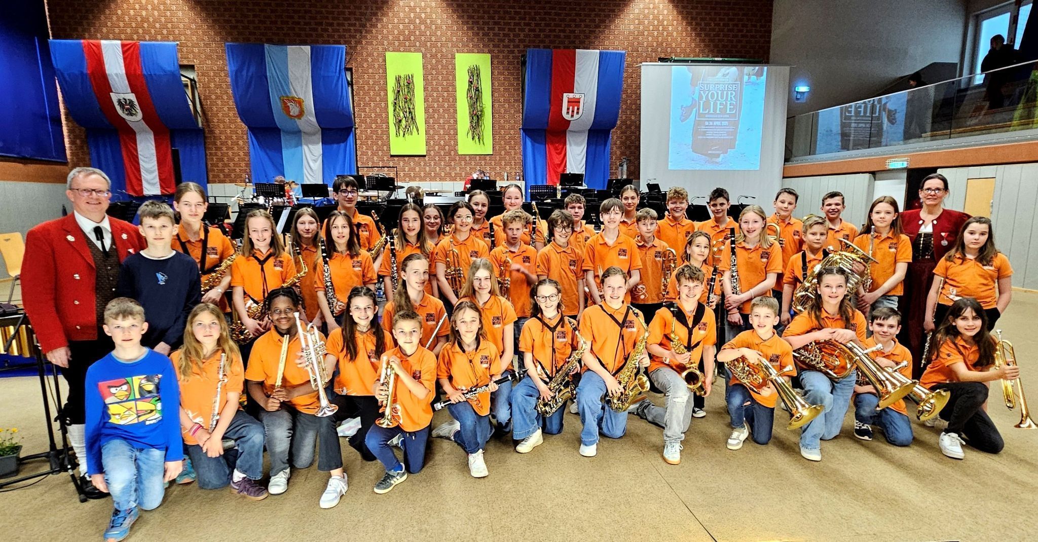 Der Musikverein Lochau präsentiert beim traditionellen Frühlingskonzert auch seinen erfolgreichen Nachwuchs, insbesondere die neuen Träger des Leistungsabzeichen – Junior, Bronze, Silber und Gold.