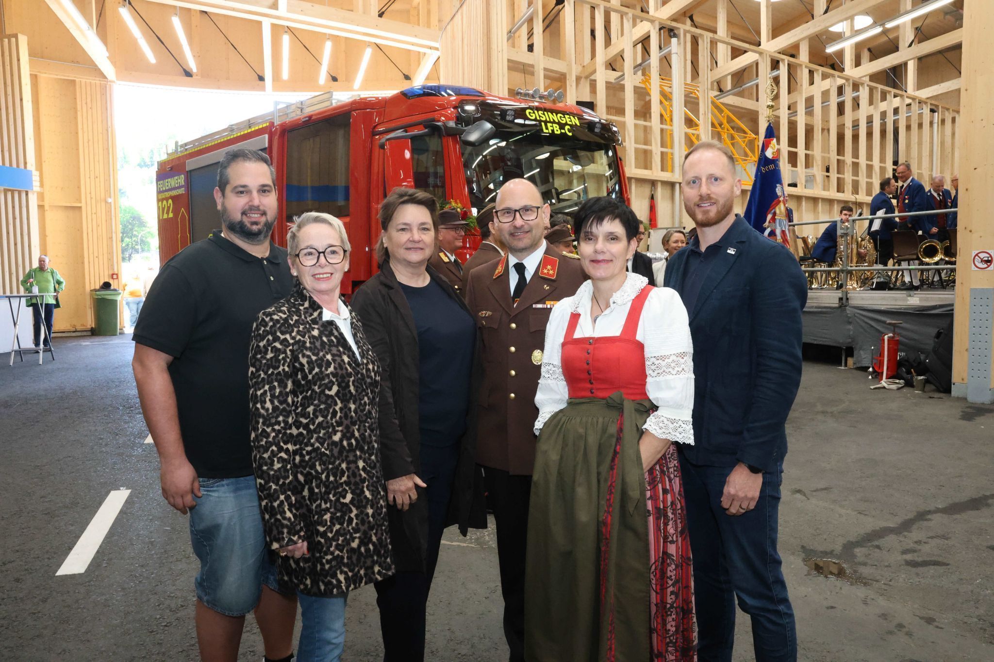OrtsvorsteherInnen Johannes Schelling, Silvia Fröhle, Elisabeth Pucher, Daniel Peter, Judith Heeb und Matthias Mathis.