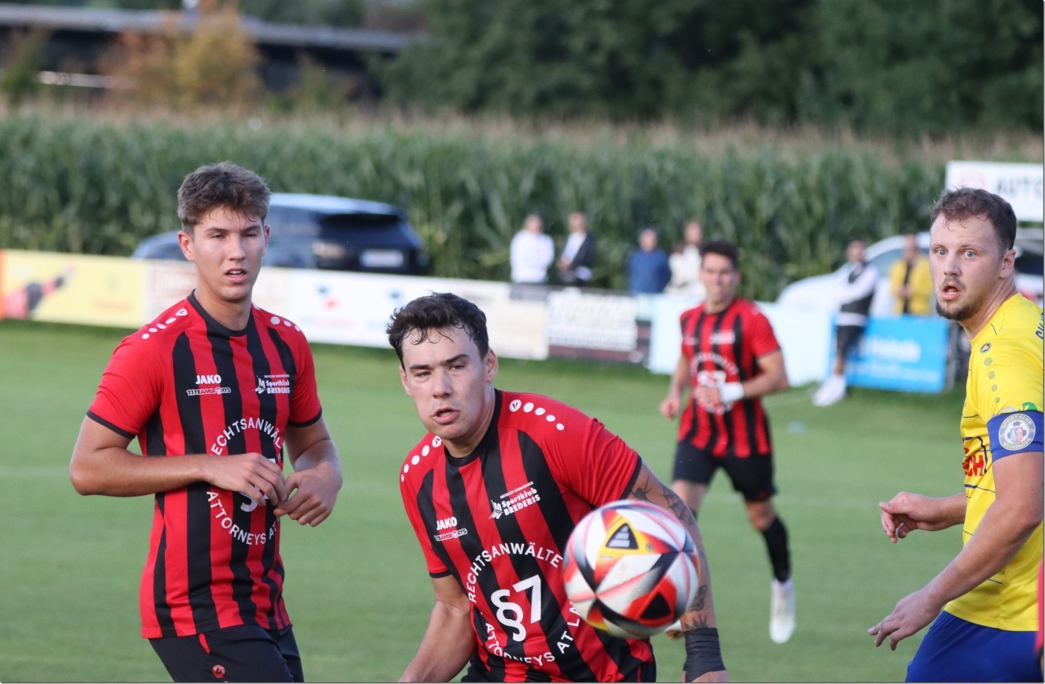 Brederis holt Remis in Meiningen. 