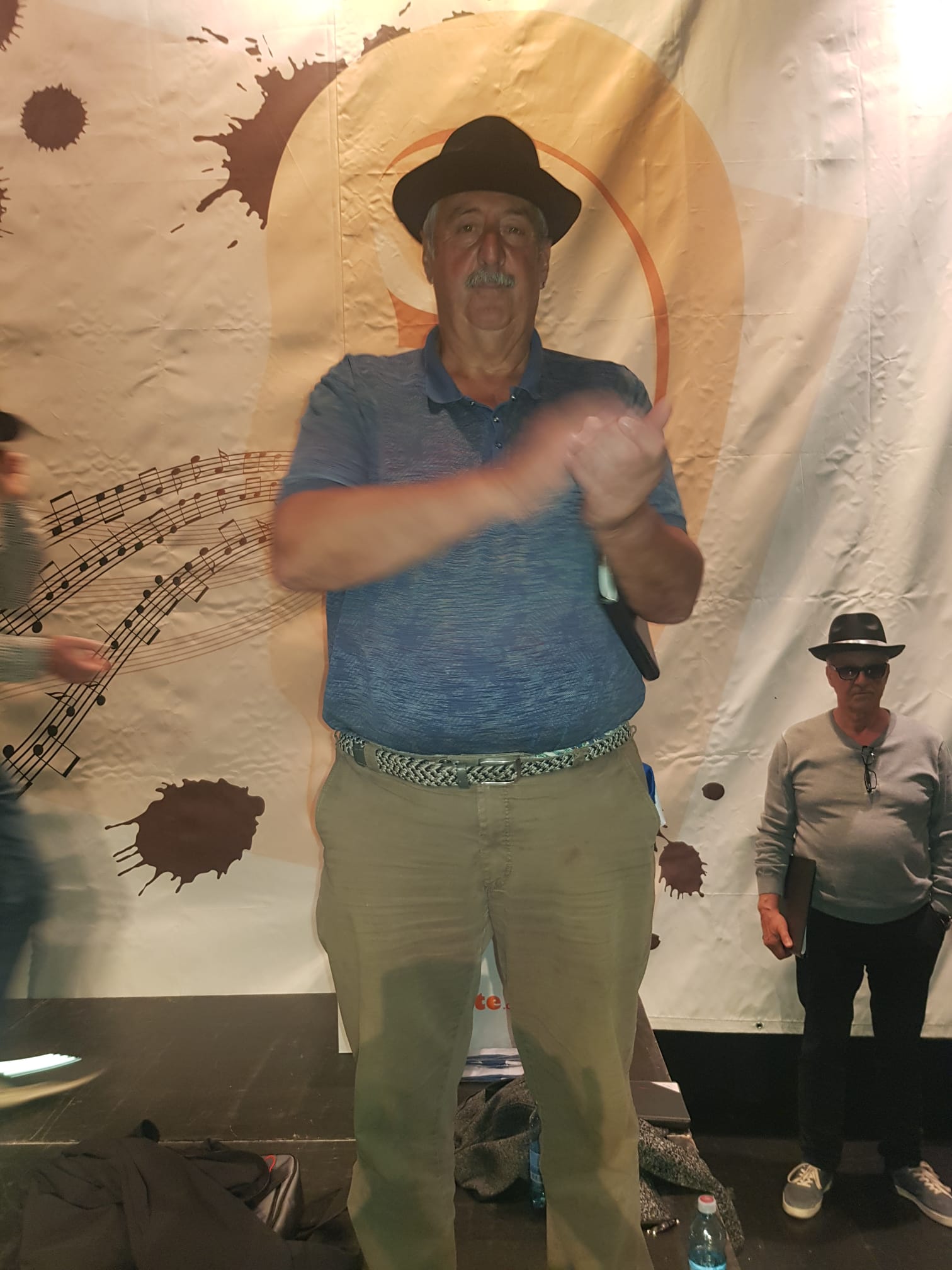 Karlheinz Würbel kennt man als Sänger. 