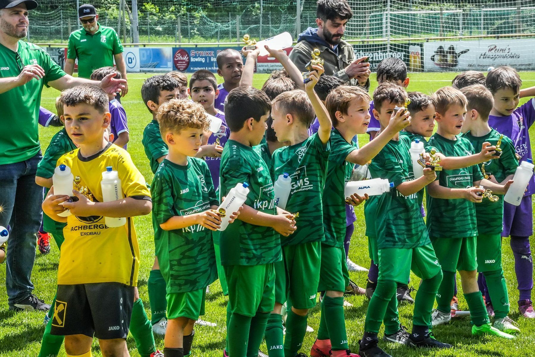 Die Vorfreude steigt schon bei den Kids. 