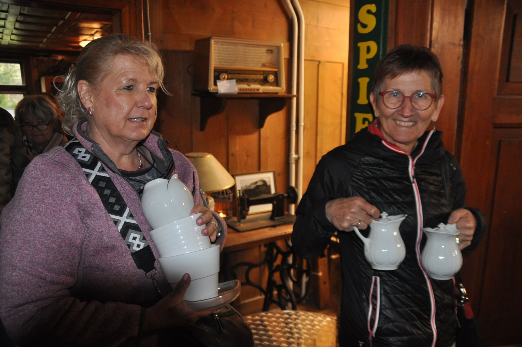 Brigitte Matthae und Andrea Jochum