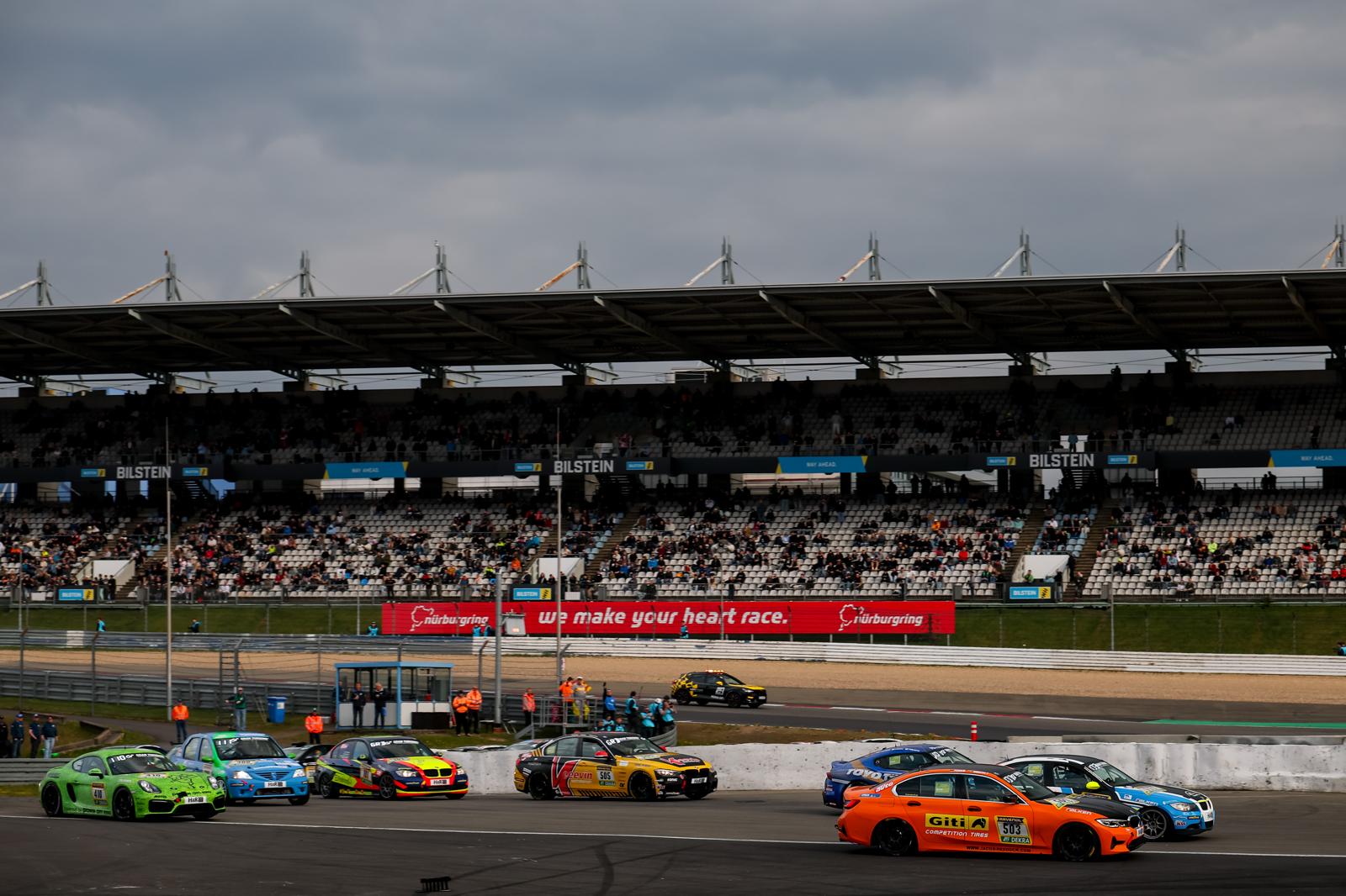 #503 der BMW 330i vom Team GITI Tire Motorsport by WS Racing  (Bildergalerie)