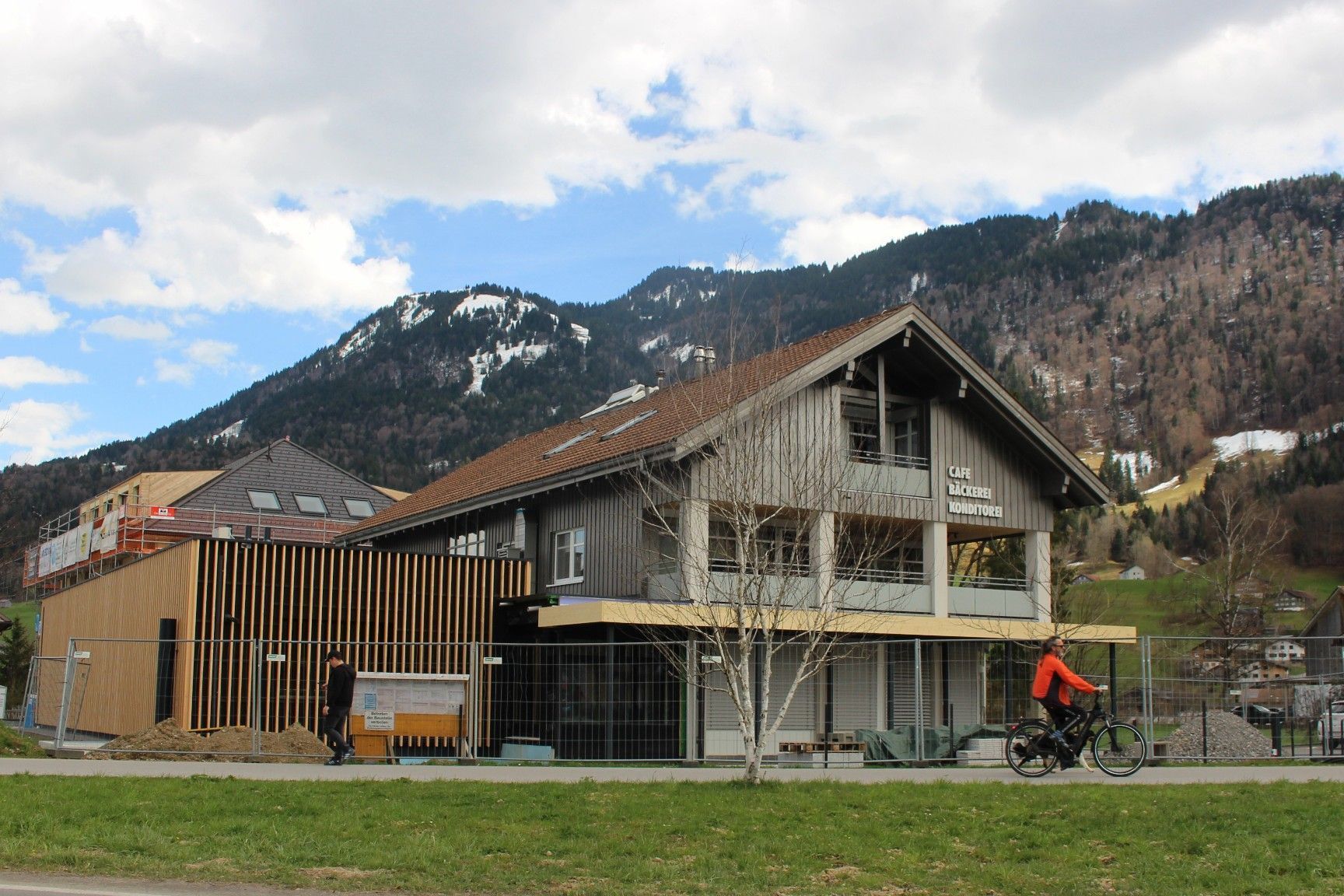Osterhasen machten für Handwerker Platz